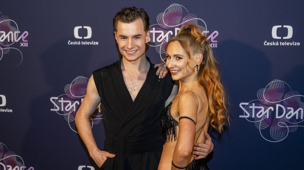 Třináctou řadu Stardance vyhráli Oskar Hes a Kateřina Bartuněk Hrstková