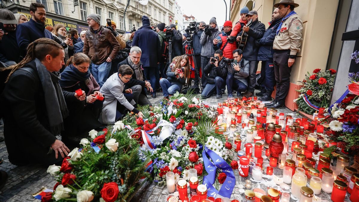 Obrazem z Národní třídy: politici, svíčky, přednášky i společná snídaně