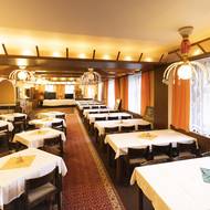 Současný majitel vilu vlastní od roku 2013. Během posledního desetiletí se tu pod jeho dohledem vystřídali 3 nájemci, kteří provozovali hotel s restaurací. 