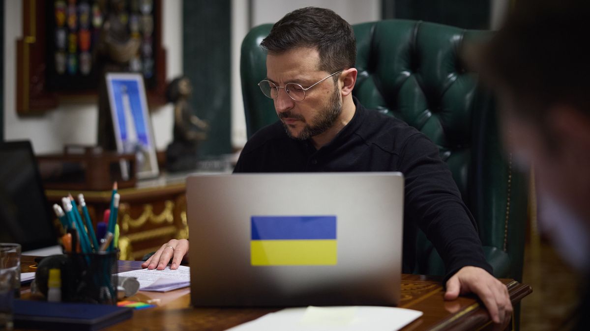 Evropa po výhře Trumpa slibuje neochvějnou podporu Kyjevu. Ale má své problémy