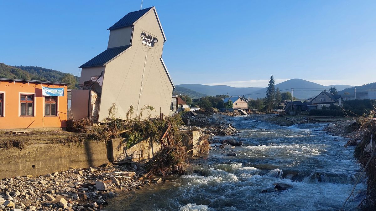 Za 5 dní srážek jako za rok. Zpráva meteorologů shrnuje rekordní povodně