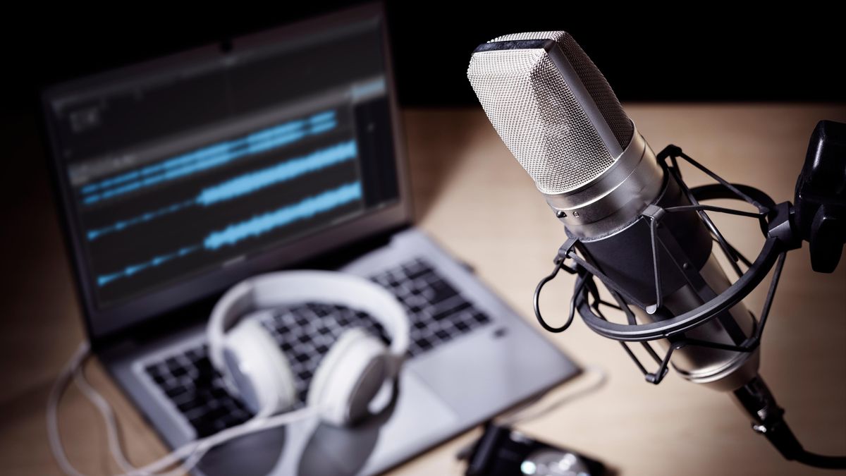 Komentář: Tak ještě jednou. Proč podle mě nemá Český rozhlas vyrábět podcasty?