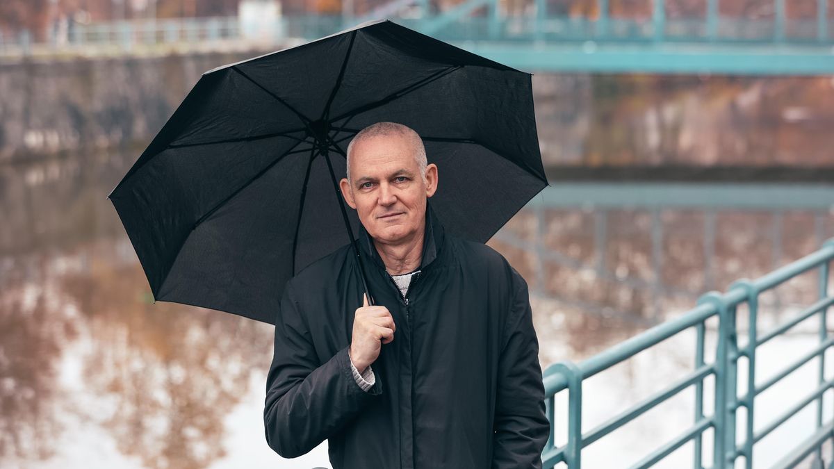 Co zabíjí český venkov? Hájíček je v románovém průzkumu čím dál kritičtější
