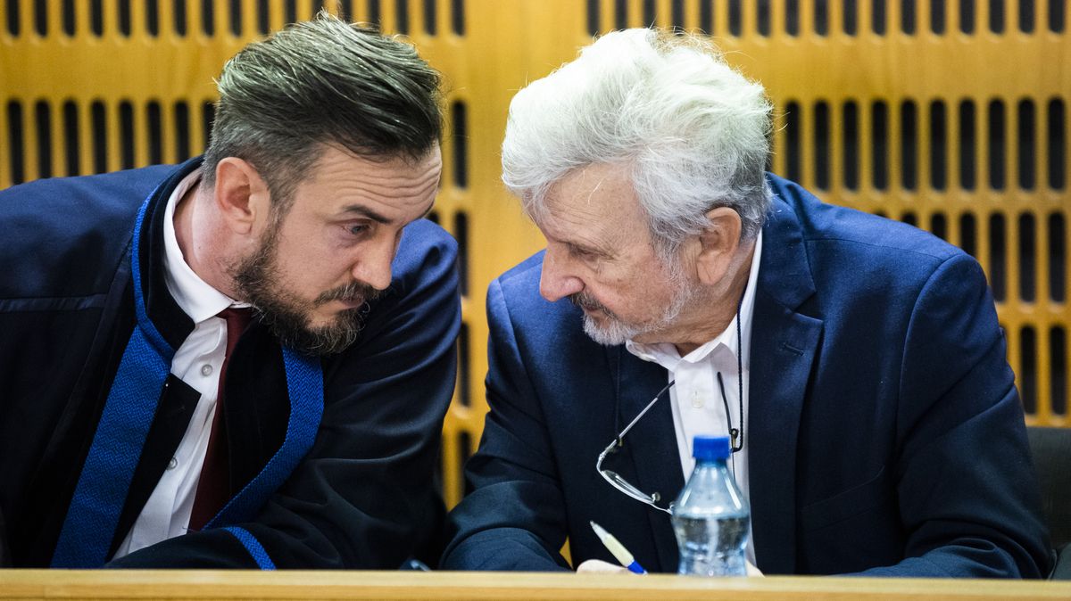 Trest pro Cimického za sexuální útoky neplatí. Soud vyhověl jeho odvolání