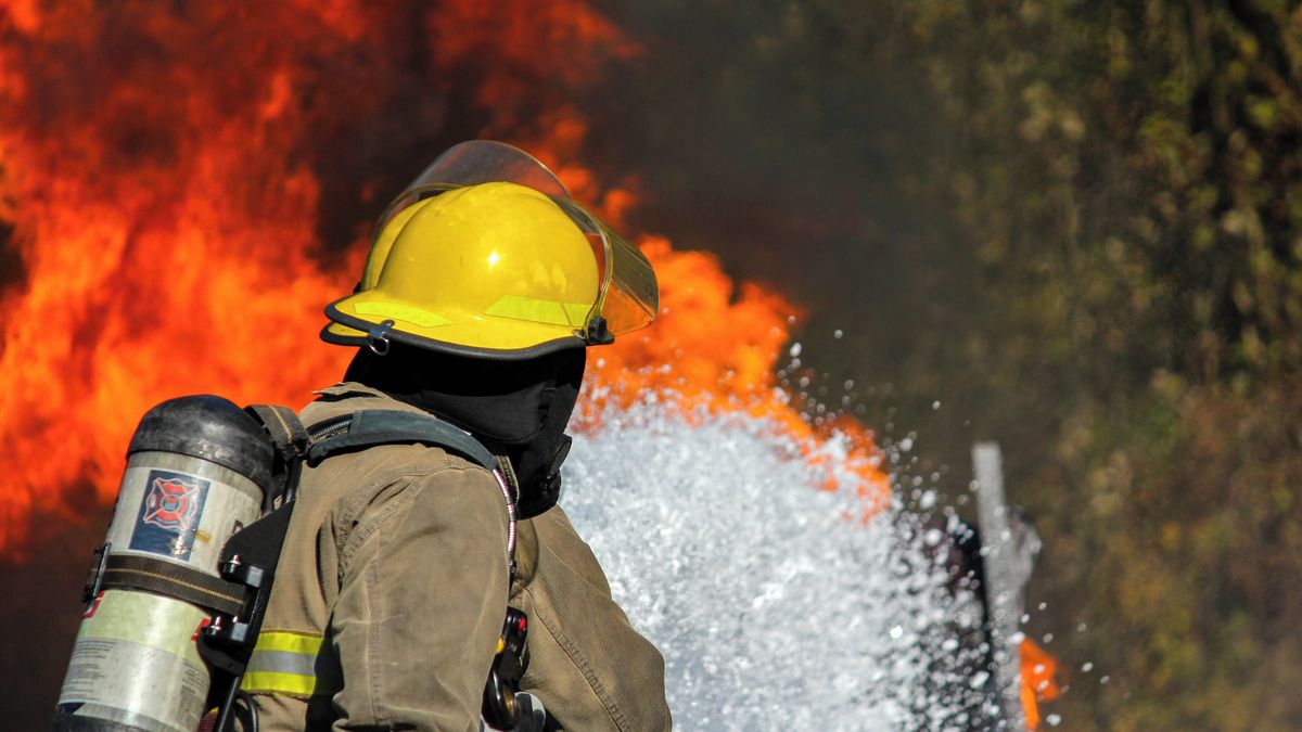 Při výbuchu továrny na pyrotechniku v Indii zemřelo nejméně 25 lidí