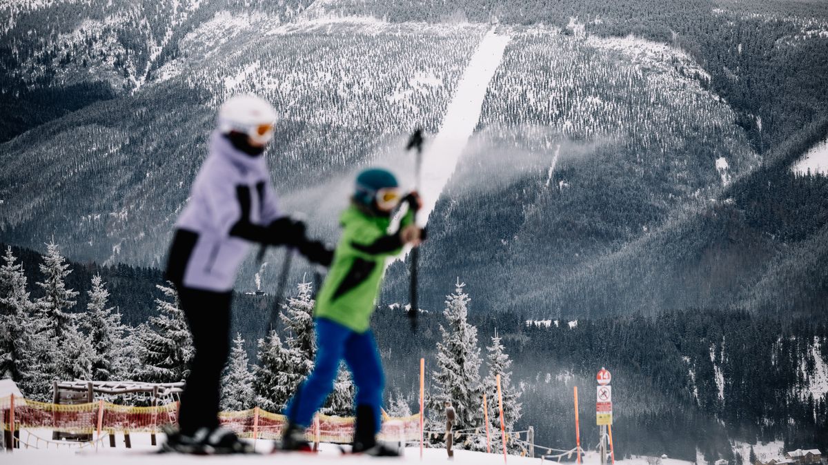Vydatně připadlo. V Krkonoších leží až 150 centimetrů sněhu