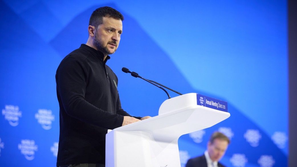 Zelenskyj: K zabezpečení Ukrajiny by bylo třeba 200 tisíc členů mírových sil