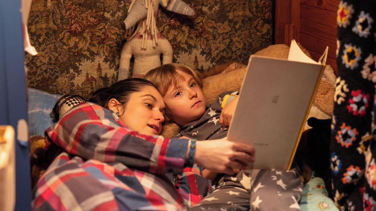 Czech Childcare Revolution: End of Infant Institutions and Rise of Foster Families in Děcko Series - News Directory 3