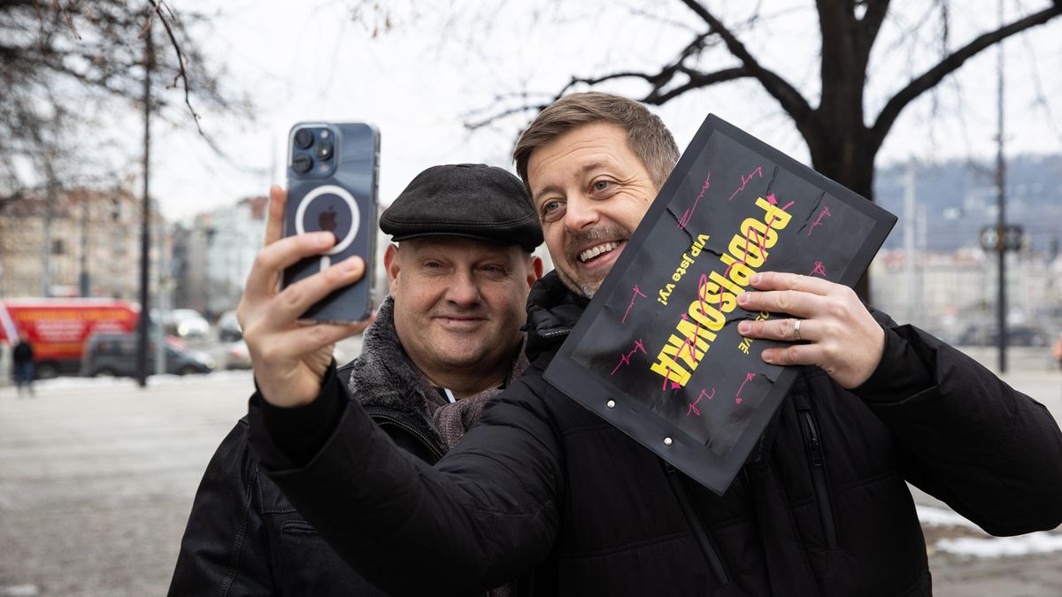 STAN neloví jen autogramy. Od Podpisovky si slibuje i databázi kontaktů