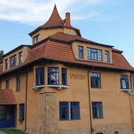 Vila Valaška v Pražské čtvrti.