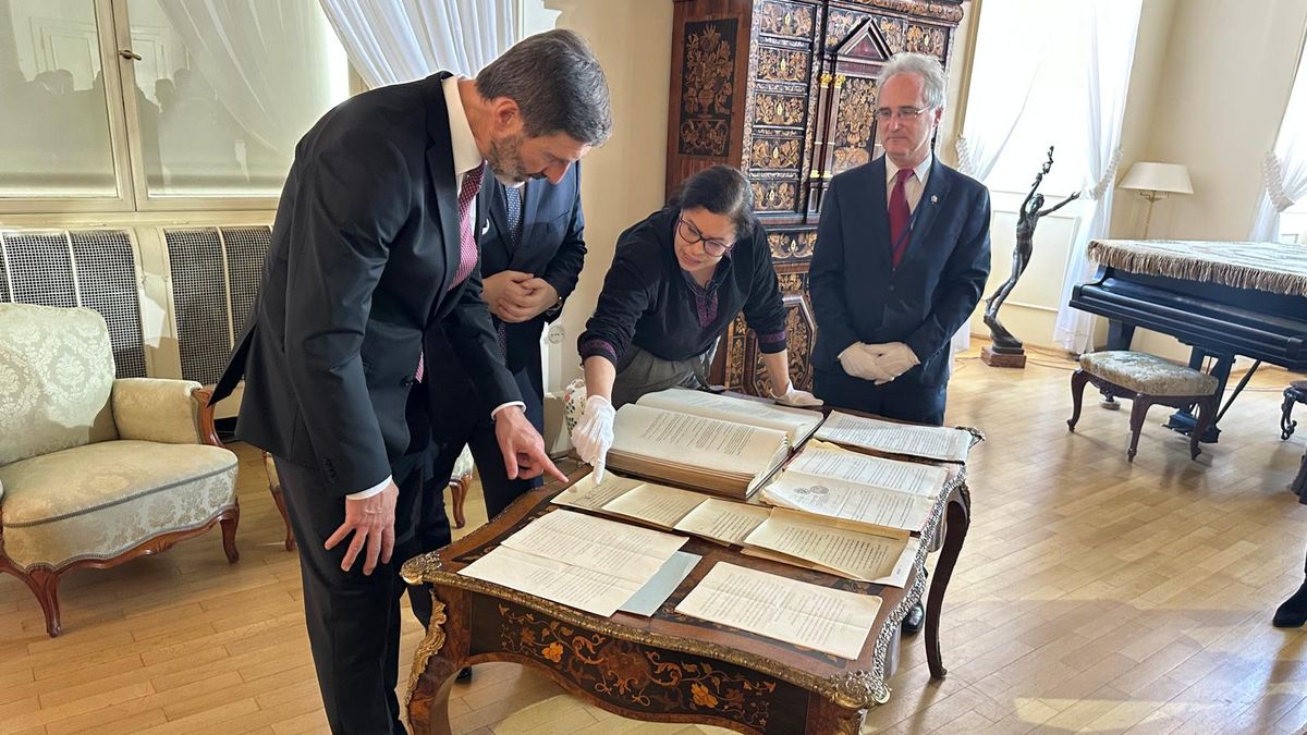 Blanárovi v Praze ukázali Mnichovskou dohodu. Srovnání s Ukrajinou odmítl