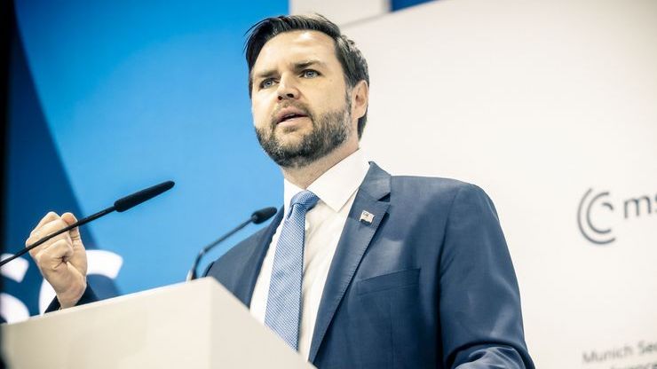 Americká delegace v čele s Vancem je v Islámábádu, kde má jednat s Íránci