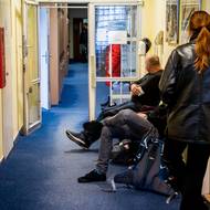 Celkově policie zadržela zhruba 20 osob.