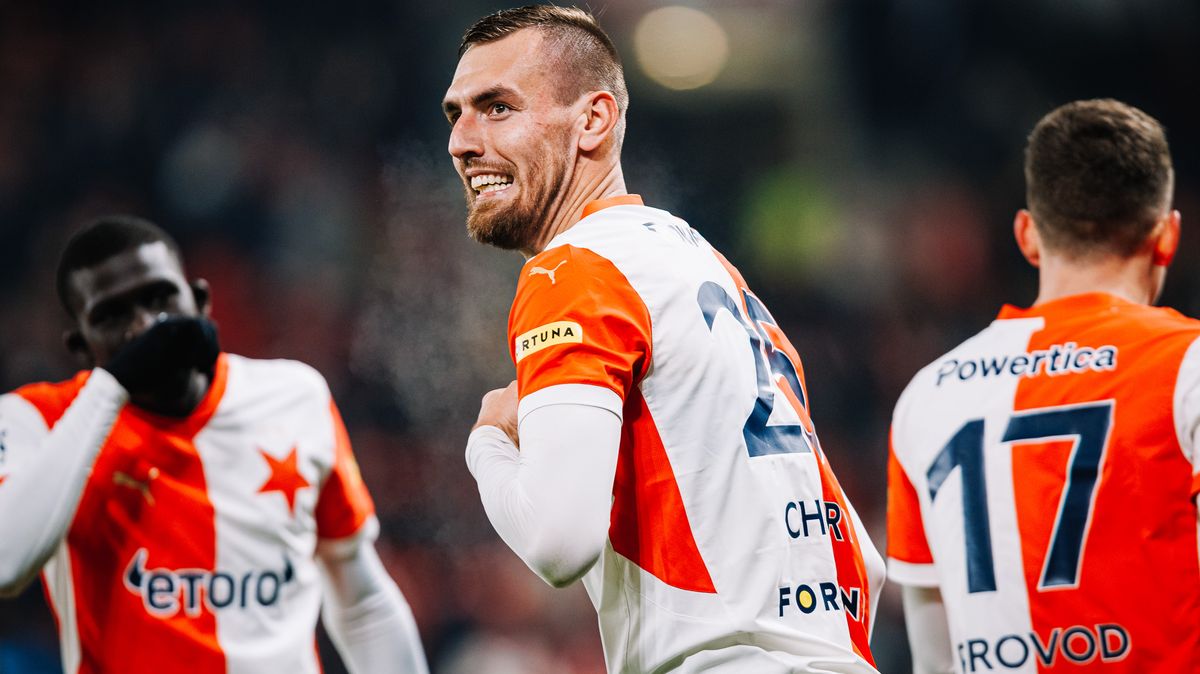 Chorý dostal za úder do rozkroku zákaz na šest zápasů, derby ale stihne