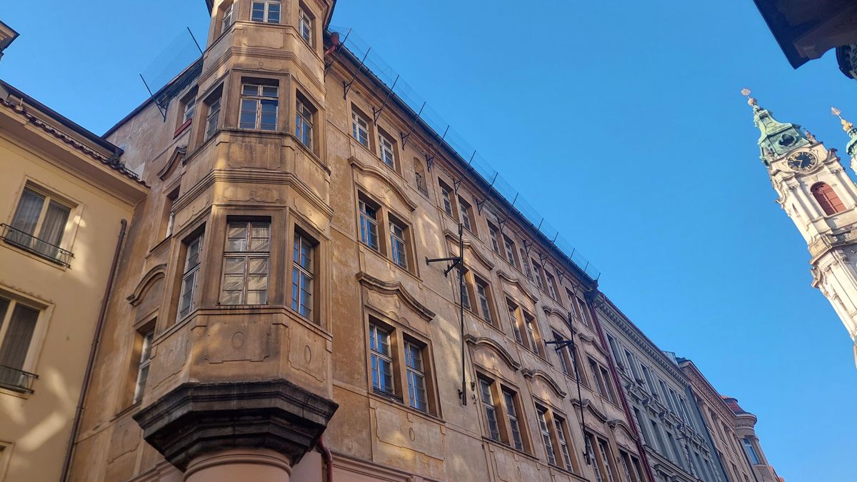 Vítkova skupina CPI prodává zbytný majetek, na řadu přišel malostranský palác