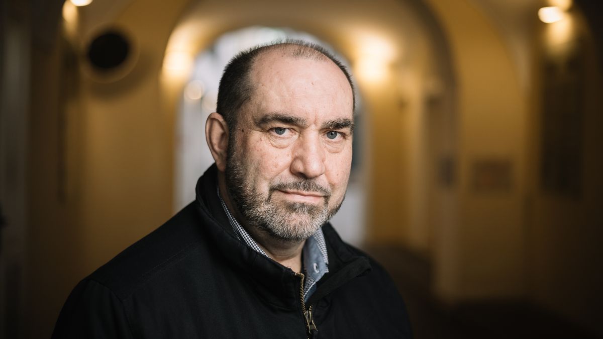 Pokroku nemá smysl vzdorovat. Každá doba odejde, říká autor románu Letnice