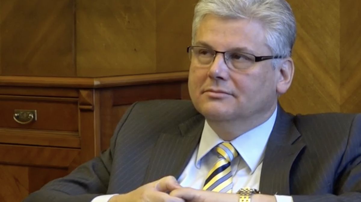 Jestli zdravotnictvím nezatřese Ludvík, tak už nic