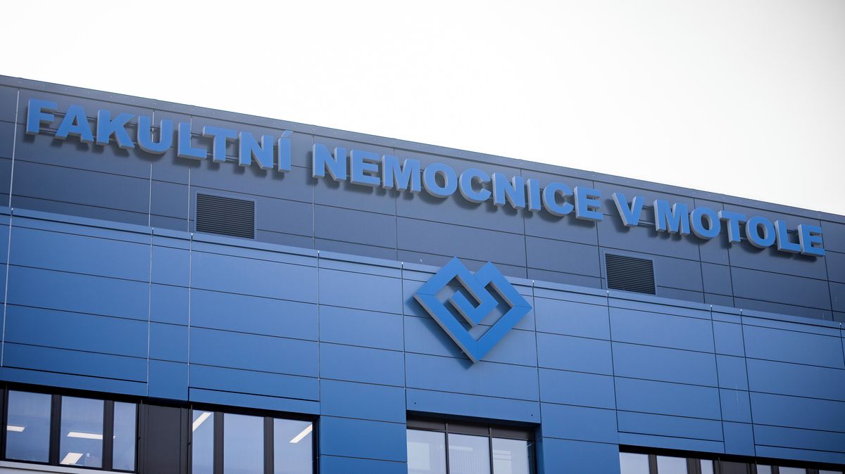 V motolské nemocnici byl zatopen sklad oblečení pacientů po radiologické léčbě