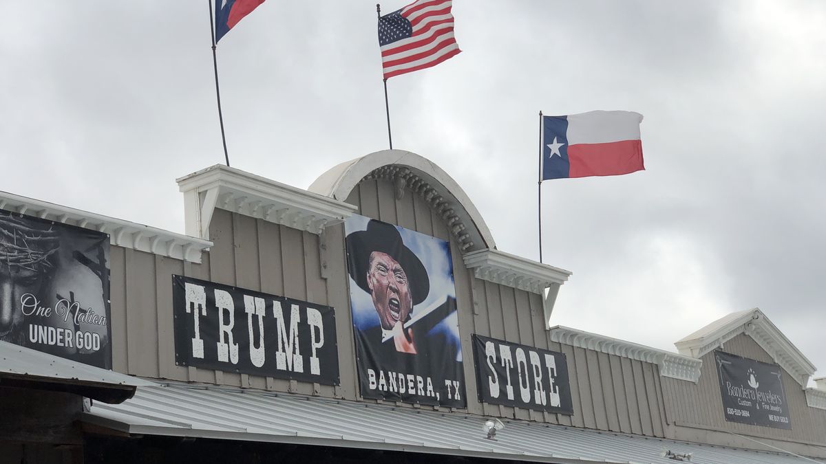 Trump a Musk vysušují bažinu, zní nadšeně z hlavního města kovbojů