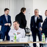 Nejvíc se mluvilo o drahých energiích a tvrdé čínské konkurenci.