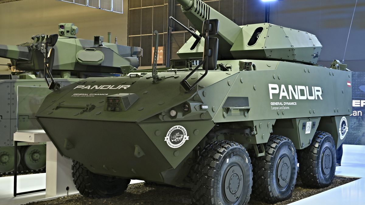 O Pandury se dál bude starat Strnadova Tatra Defence Vehicle.