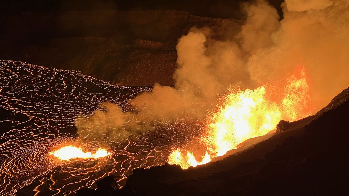 Fotky: Havajská sopka Kilauea o sobě znovu dala vědět