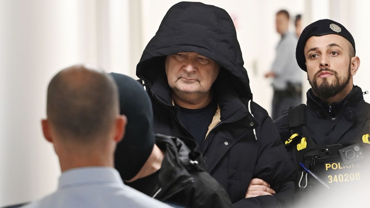 „Kdo umí sehnat peníze do sportu, je vážený.“ Jansta si ale odkaz pošpinil