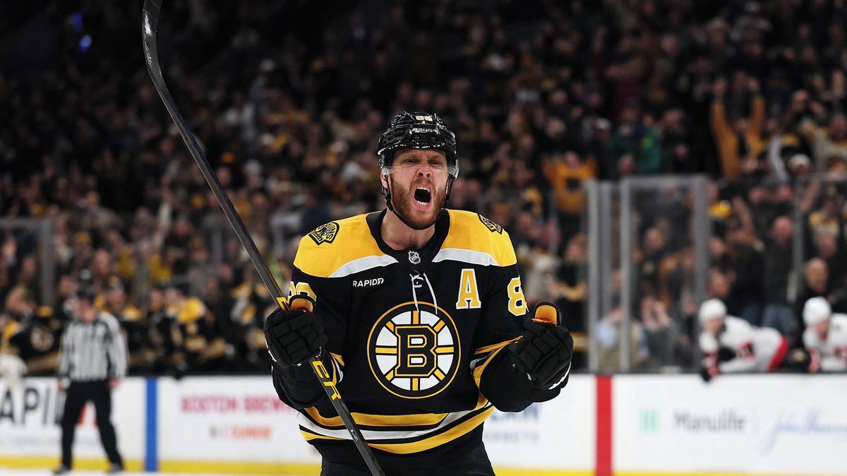 Pastrňák míří na vrchol, ale Boston jde dolů. Hvězdu čekají těžší roky ...