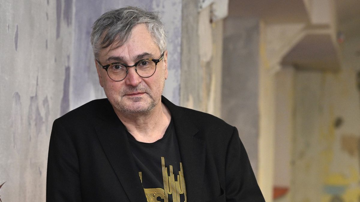 Senát AVU zvolil novým rektorem kurátora a pedagoga Tomáše Pospiszyla
