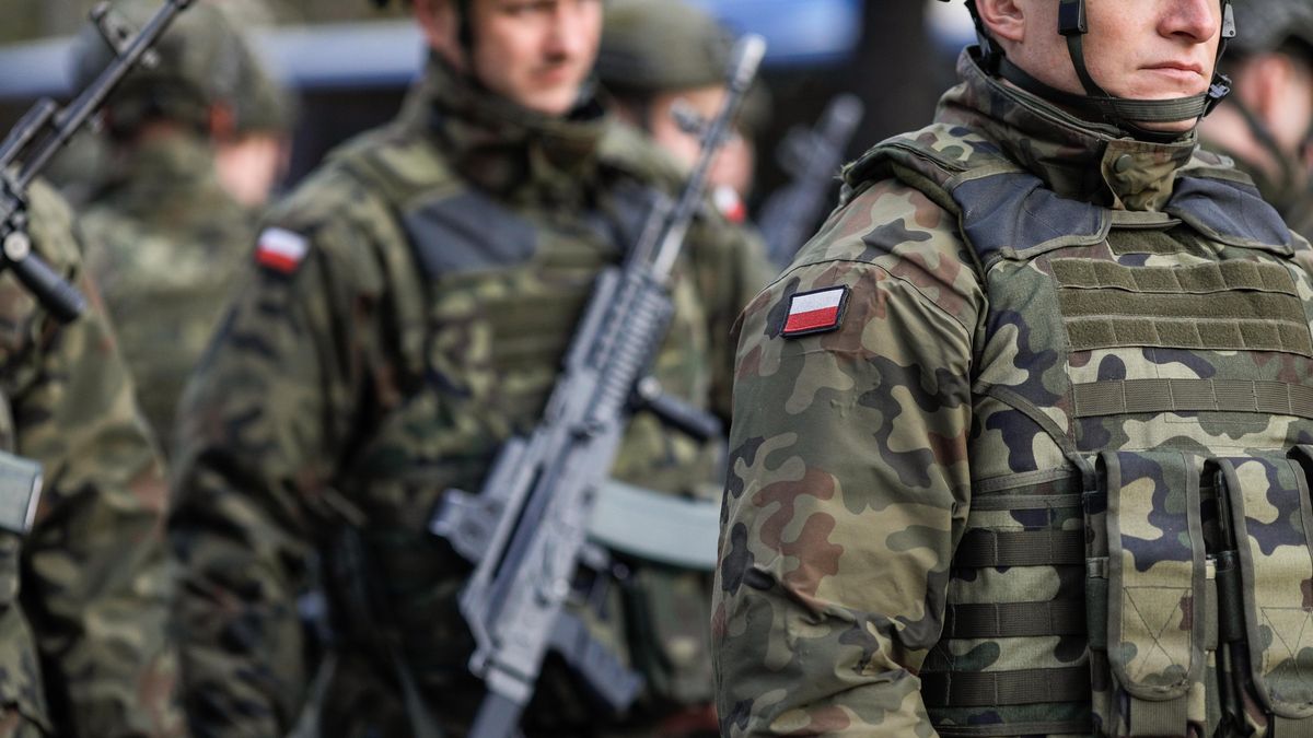 Polsko chce silnější armádu. Chystá povinný výcvik pro všechny muže