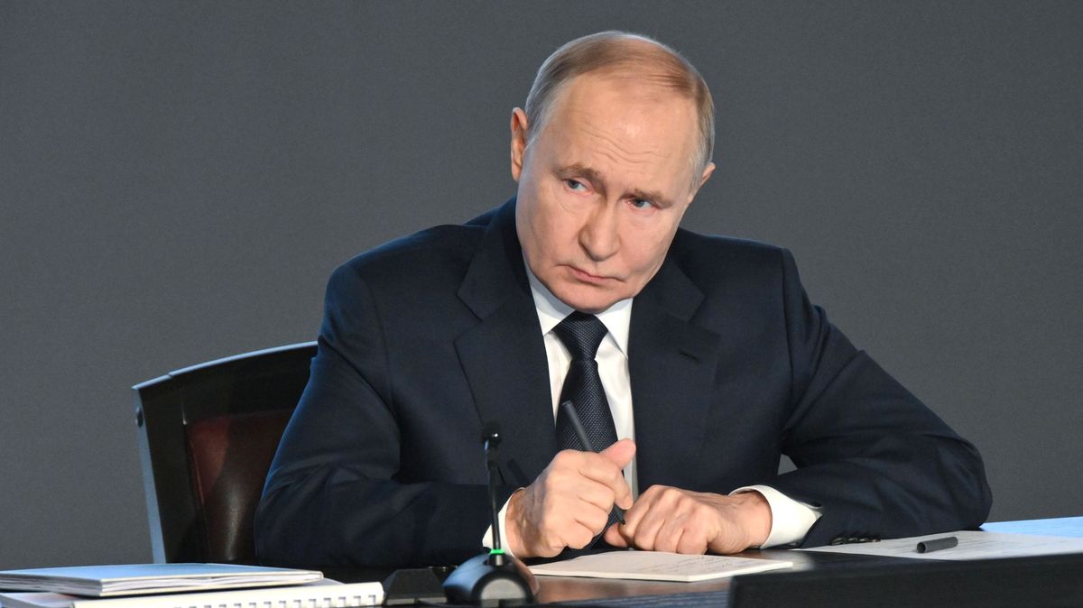 Putin schválil dohodu o strategickém partnerství mezi Ruskem a Íránem