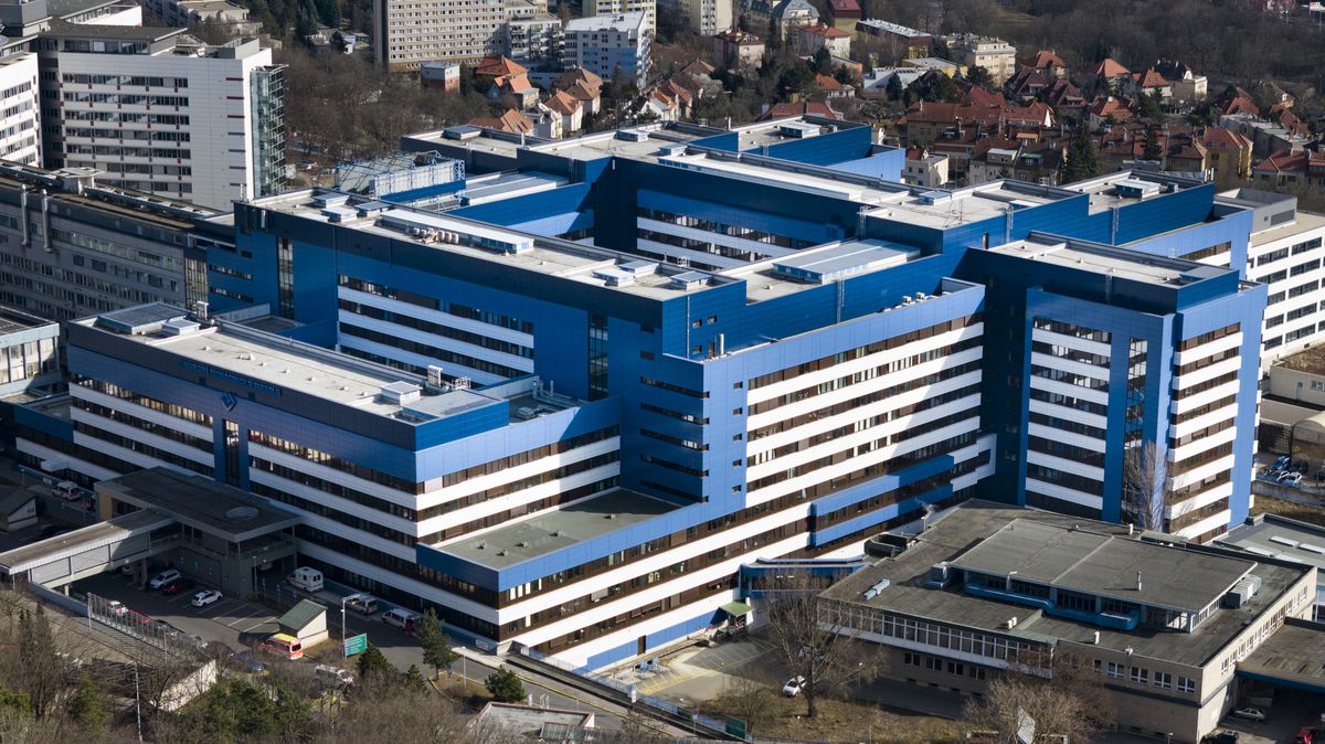 VZP prověří faktury, které Motol proplácel firmě za převoz orgánů