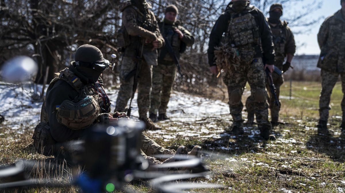 Ukrajina hlásí devět zraněných po ruských útocích na Oděsu a Záporožskou oblast