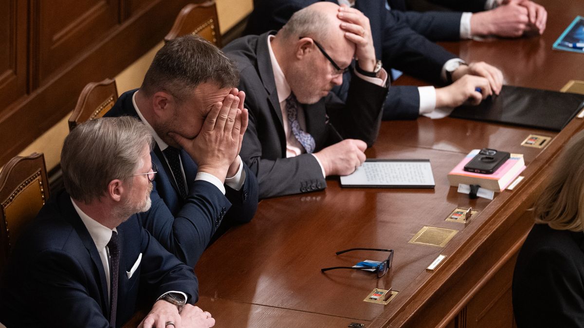 Fialova vláda čelí kvůli bitcoinové kauze pokusu o vyslovení nedůvěry