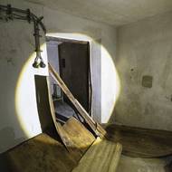 Připraven pro použití byl až do 80. let minulého století, kdy jeho nouzové východy pojmula výstavba linky metra B. 