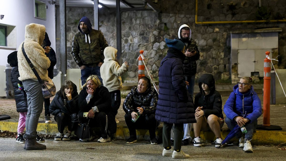 Fotky: Neapol zažila nejsilnější zemětřesení za 40 let
