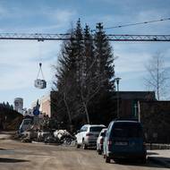 Stavební ruch, zdá se, hostům nijak nevadí.