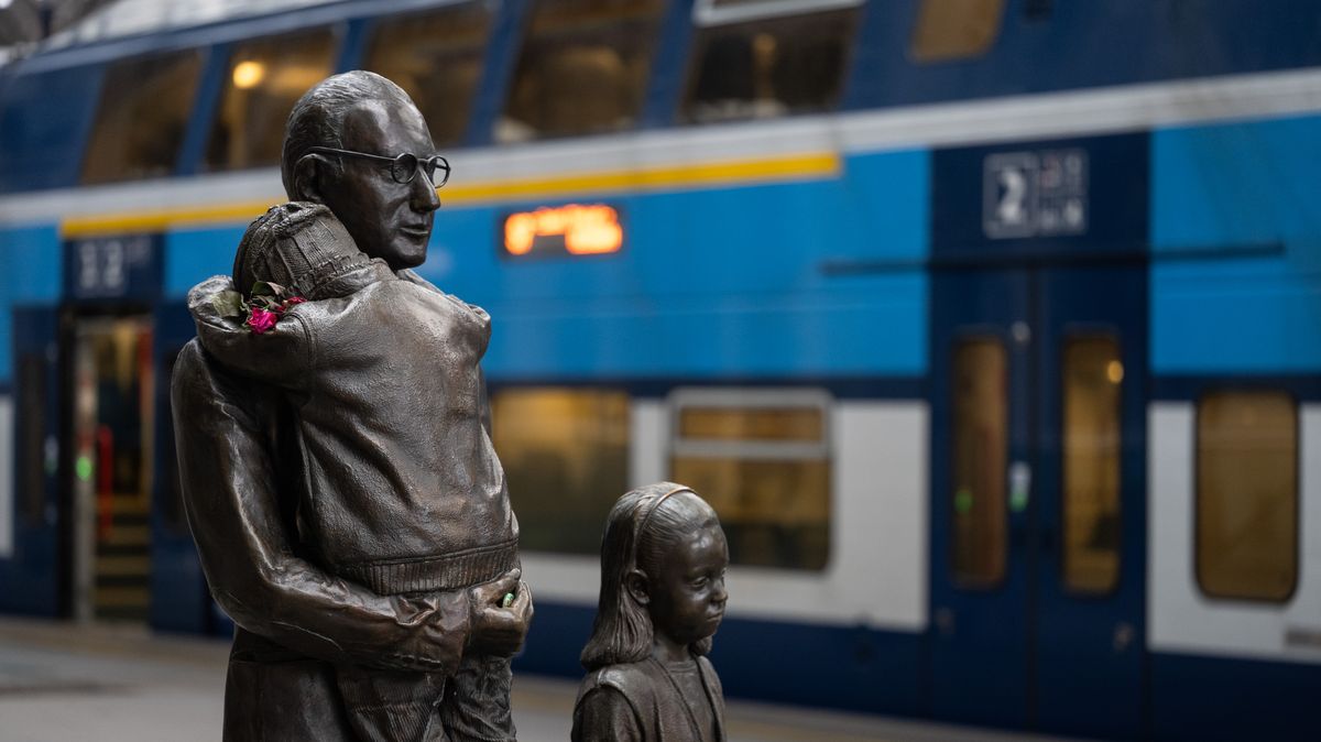 Potomci Wintonových dětí žádají české občanství. Stát se k potřebné změně nemá