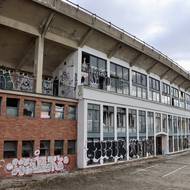 Teď město plánuje demolici.