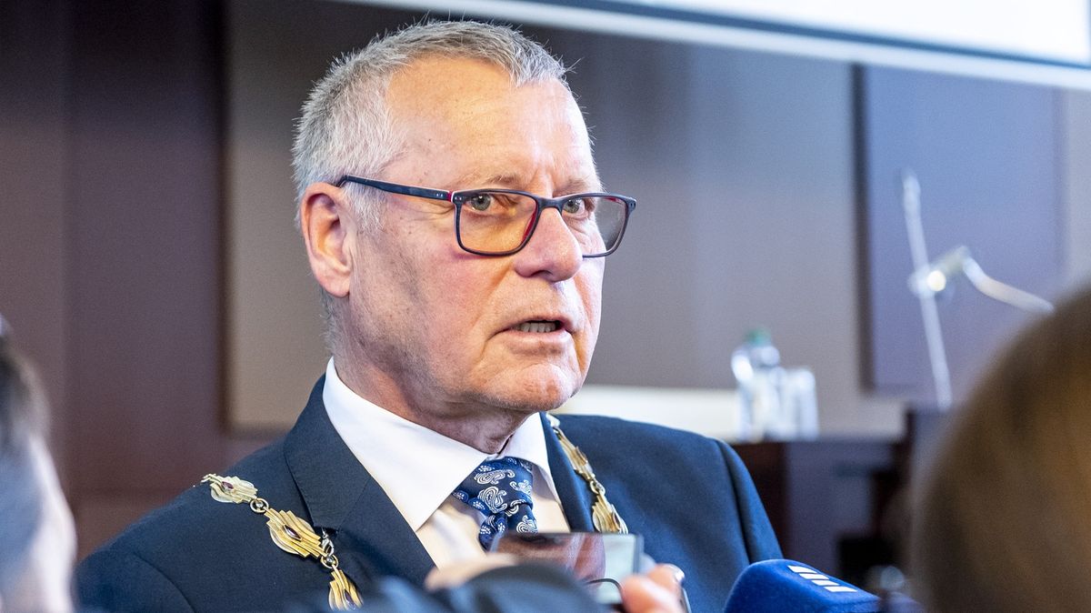 Město koupilo „věčnou díru“. Miliony tekly k muži, který sedí za krácení daní