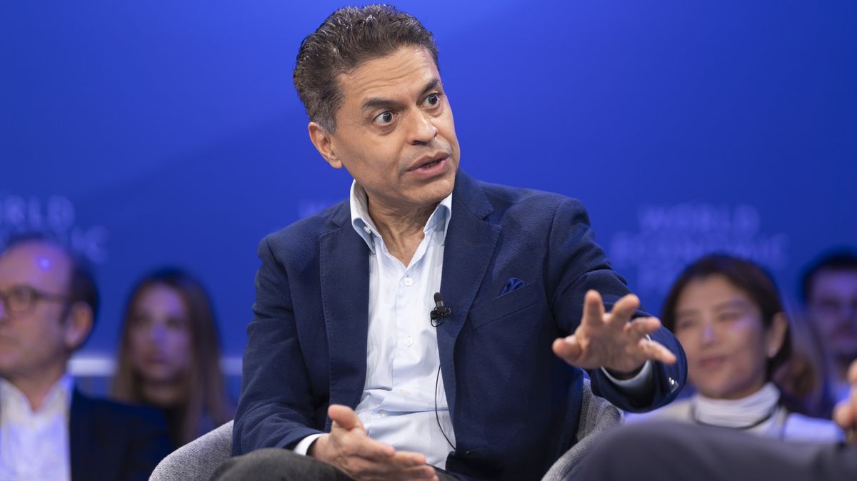 Trump je blíž čínské kulturní revoluci než Západu, říká slavný novinář