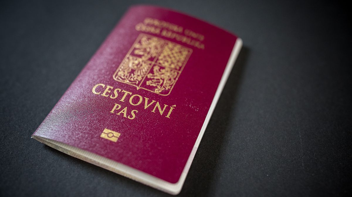 Do Británie se smí cestovat už jen s registrací: vše o formuláři ETA