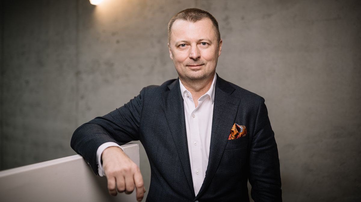 Řediteli Součkovi bych poradil, ať se zklidní, říká šéf Rady ČT