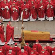 Pohřeb Jana Pavla II., který se konal 18. dubna 2005.