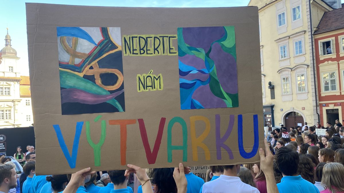 Je to destrukce hudebky a výtvarky, protestují učitelé proti reformě výuky