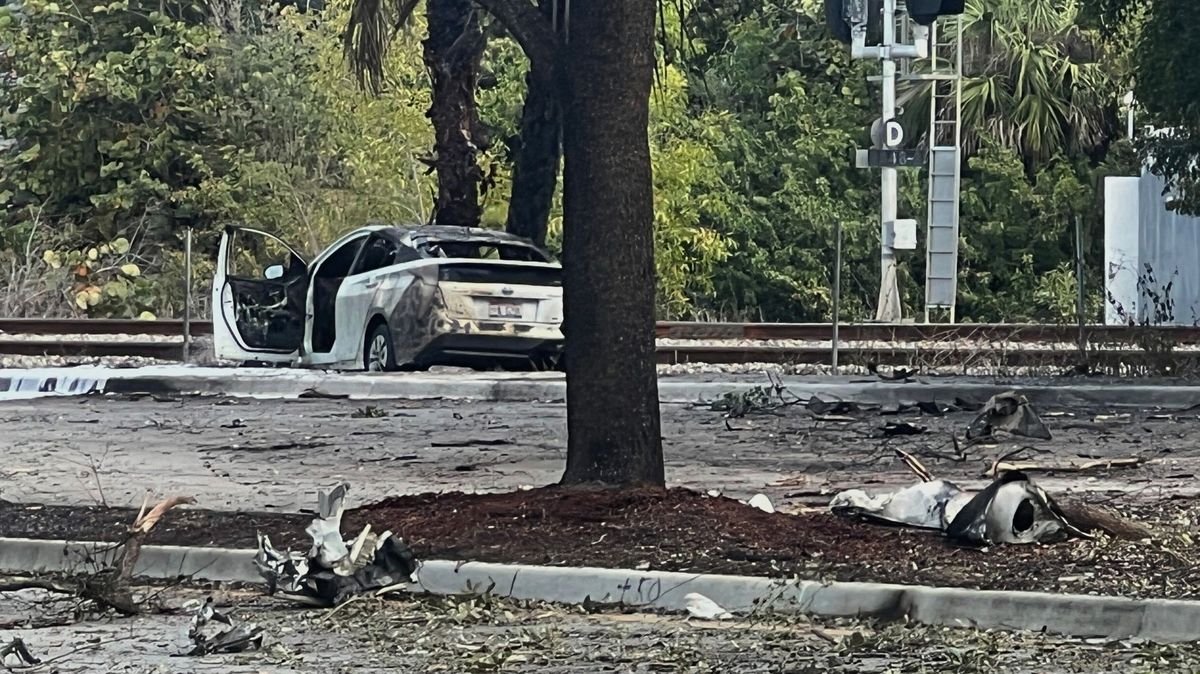 Na Floridě se zřítilo malé letadlo, zemřeli tři lidé, jeden člověk je zraněný