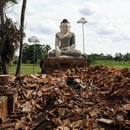 Zatímco geodeti zkoumají škody, na obnovu památek se zatím příliš nemyslí.