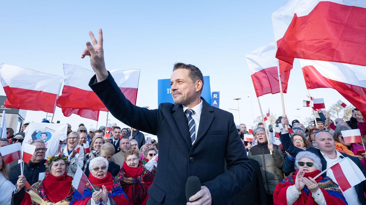 Těsný souboj v Polsku: Krajně pravicová bohatá nevěsta si klade podmínky