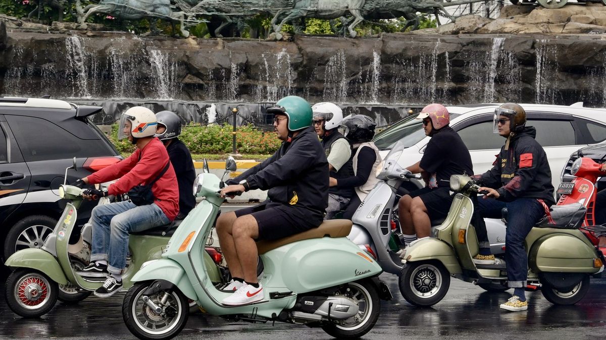 Fotky: Být retro i moderní. Indonésané přestavují italskou klasiku na baterie