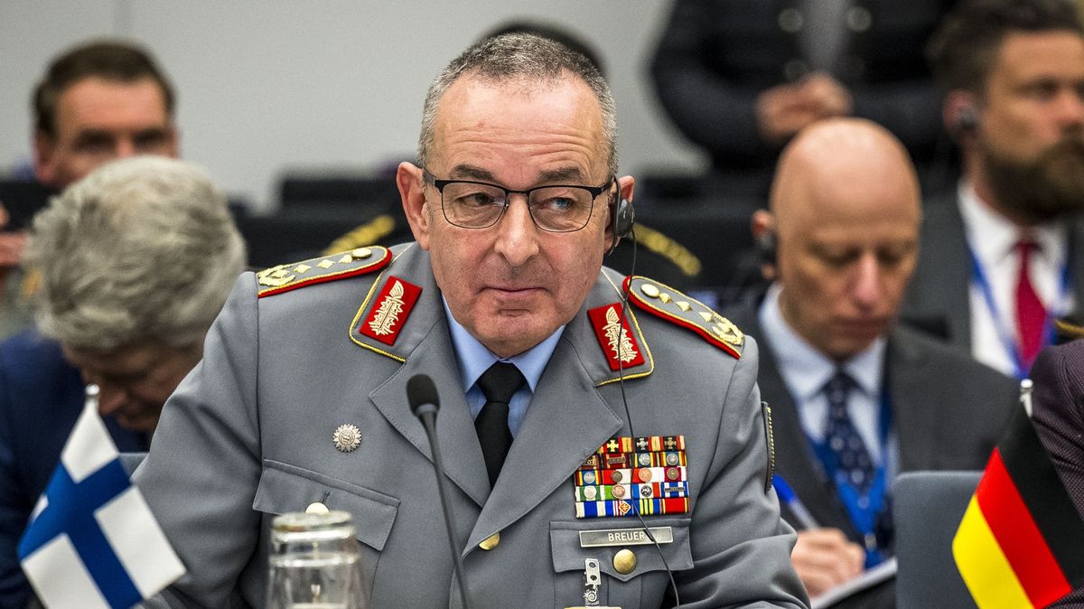 Rusko bude připravené zaútočit na NATO v roce 2029, míní německý generál